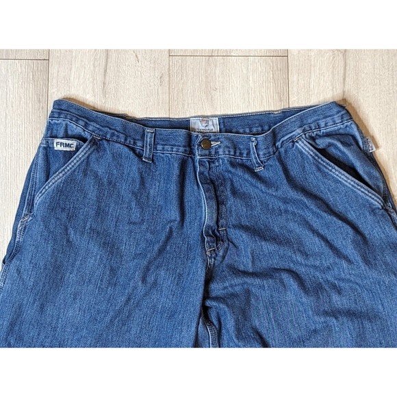 Tyndale FR Jeans Mens 40x34 Fire Resistant Medium Wash Blue Denim Carpenter 2112 - Picture 2 of 16